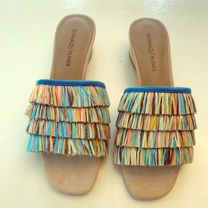 Donald J. Pliner Sandals Azul Multi Raffia